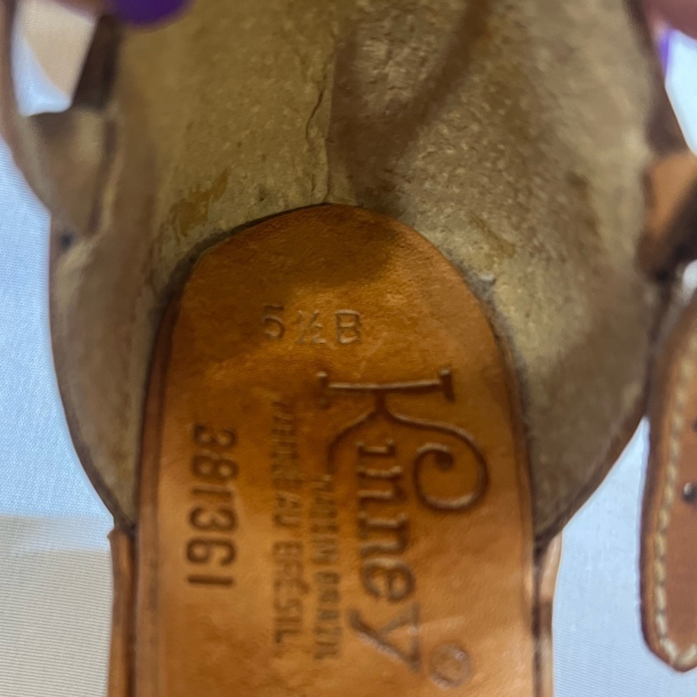 Kinney BOGO Brazilian leather strapped wedge sandal women size 5 1/2 ⚫️ - Picture 3 of 9